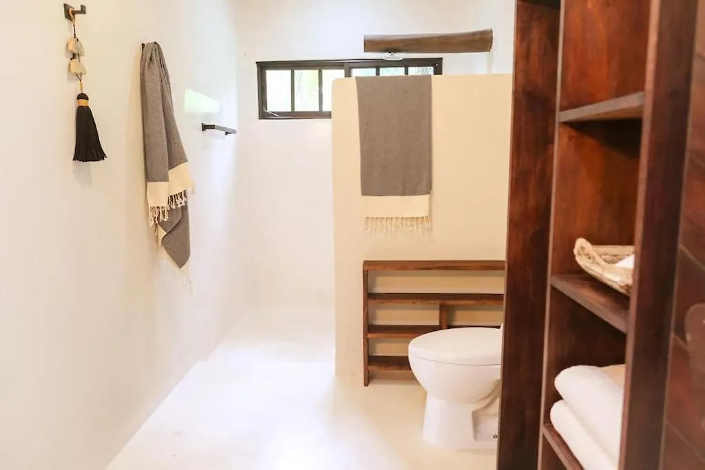 Onze Bacalar Sanctuary Villa